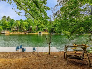 Property grounds - Ideal Mountain Lodge Living on Lake Toxaway (Lake Toxaway)