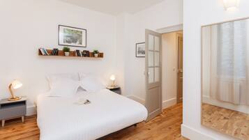 1 chambre, fer et planche à repasser, Wi-Fi gratuit, draps fournis