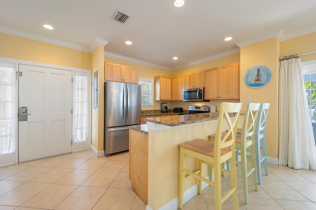 Coral Lagoon Villa 19 with Pool, Dockage, and Marina