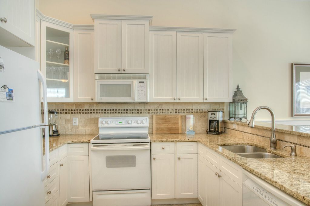 Starboard at Captain&#x27;s Bridge