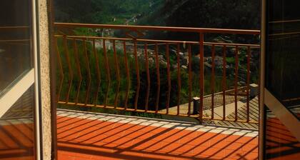 Helle ländliche Villa mit 2 Schlafzimmern zwischen Portofino und den Cinque Terre