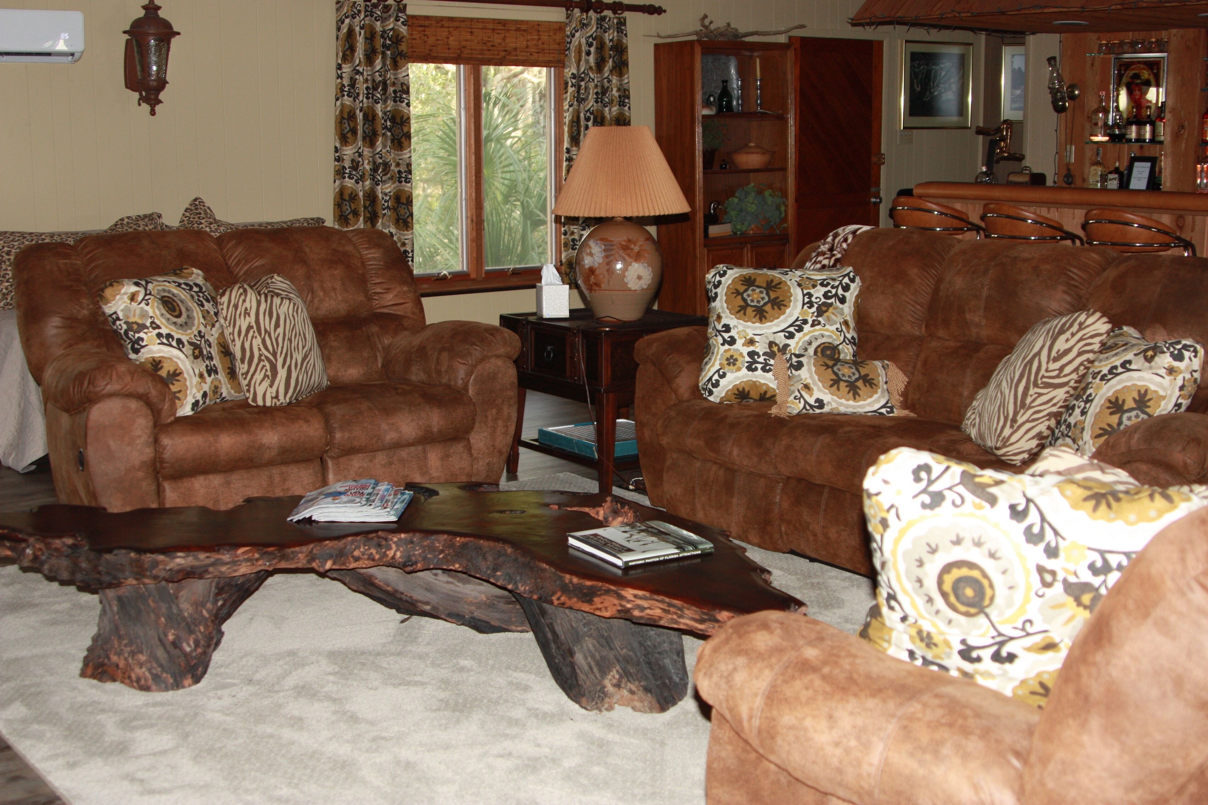 Private Island Lodge - Anglers, Scallopers, Get-A-Ways, Golfers, Retreats