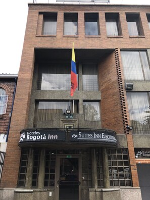 Fachada da propriedade