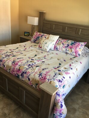 2 bedrooms, iron/ironing board, travel crib, WiFi