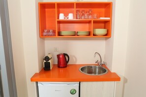 Interior - Nomikos Mansion with two private outdoor hot tubs (Thira)