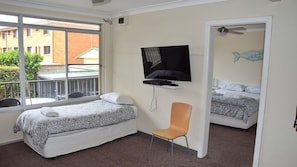 1 chambre, accès Internet, draps fournis