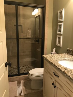 Hair dryer, towels - Masters rental in golf community (Evans)