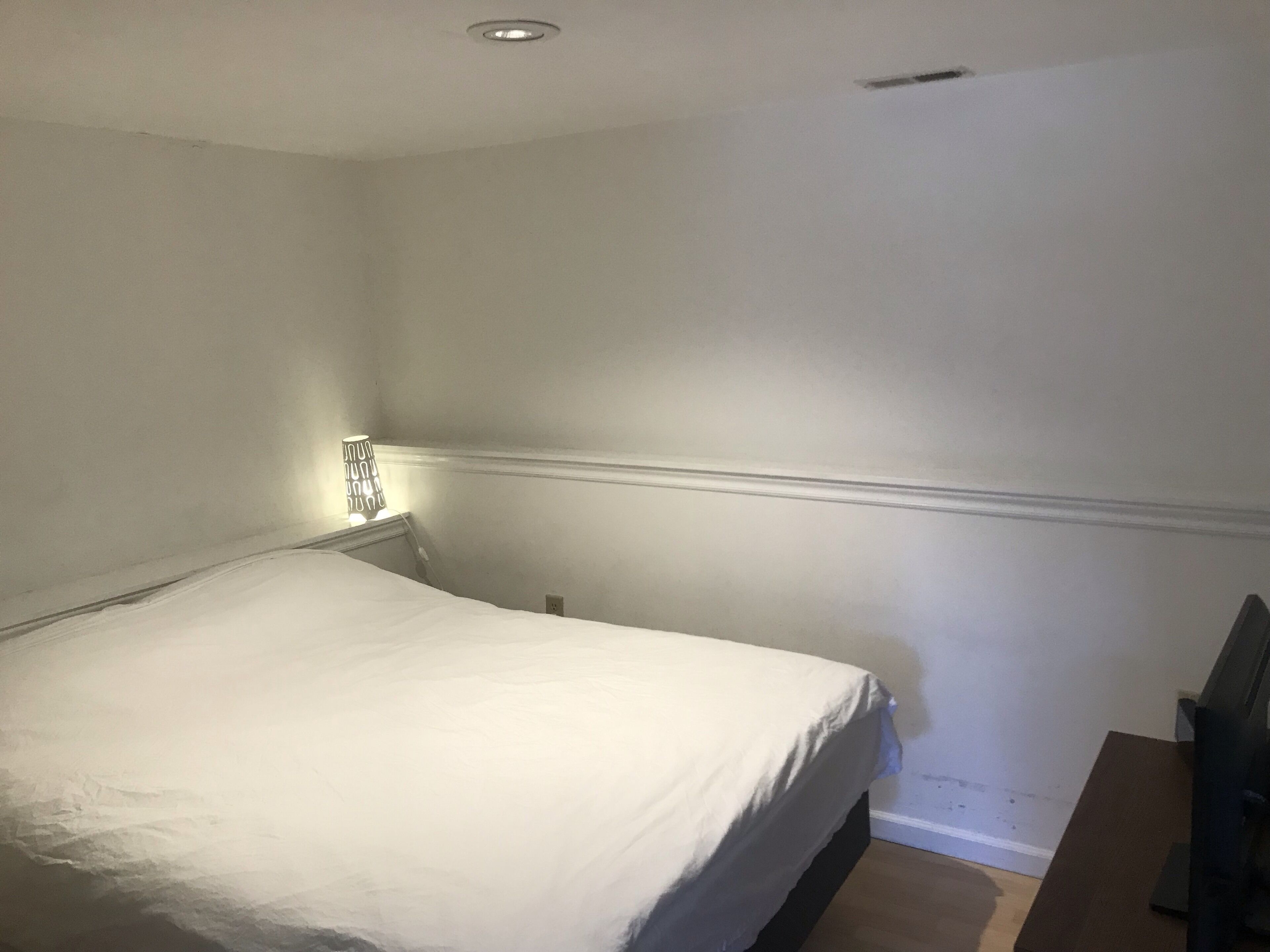 Comfy 1BR apartment in beautiful neighborhood