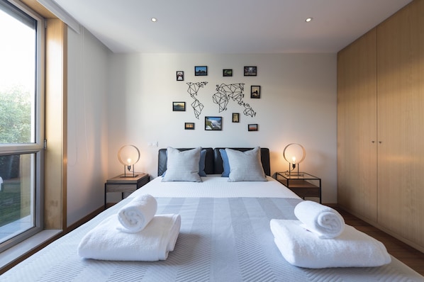 1 chambre, fer et planche à repasser, Wi-Fi, literie fournie