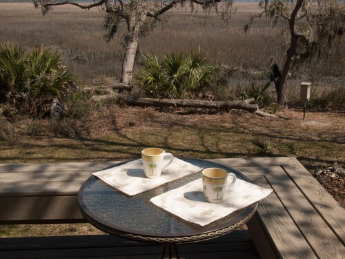 Marsh-front Cottage où la rivière Broad commence - avec une vue magnifique!