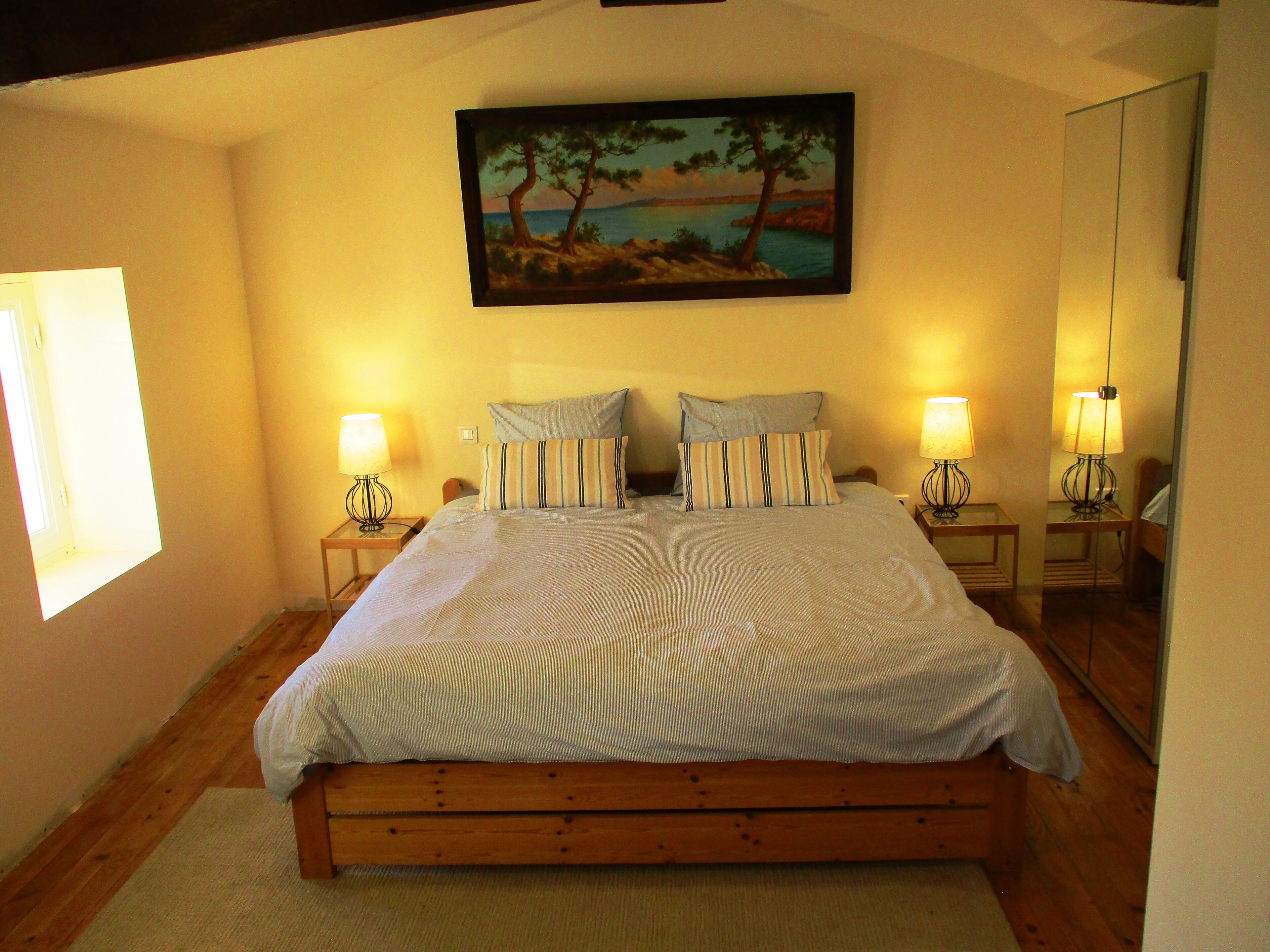 Uzès 100% quiet! 100m² apt+private terr., pool 12X8m, 4 bedrooms, 5000m² garden