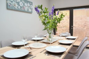 Dining - Lovely Central Bath House- w/ Parking (CG) (Bath)