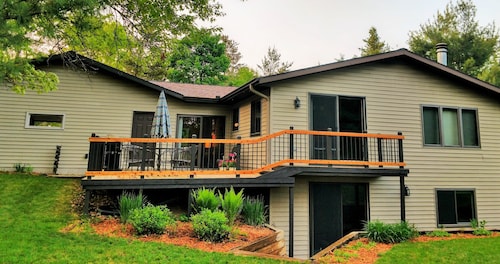 The Sixth Green at Lake Arrowhead by Sand Valley Golf Resort