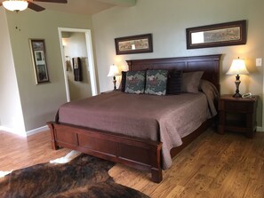 2 bedrooms, memory-foam beds, iron/ironing board, travel cot