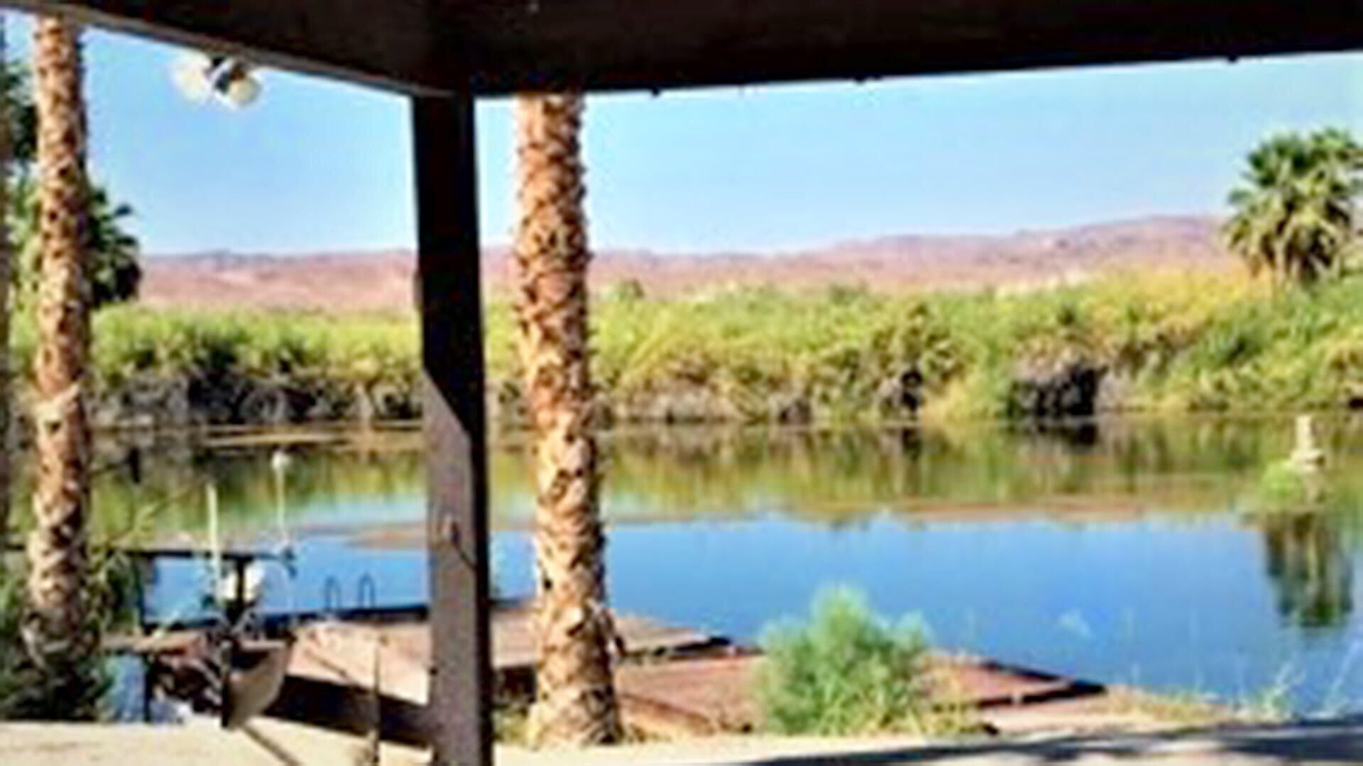 Martinez Lake - Secluded Lakefront property with Private Dock & boat ramp.