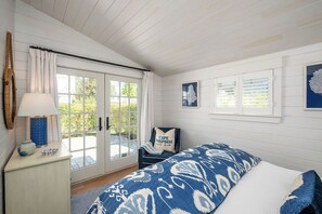 2 makuuhuonetta, silitysrauta/-lauta, ilmainen Wi-Fi, vuodevaatteet