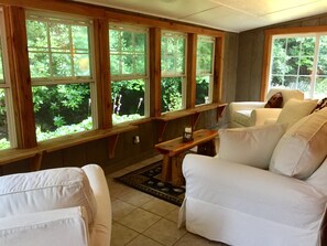 Interior - This Is It!! Creekside Cabin with Hot Tub, Fire Pit & Starlink High Speed WiFi!! (Franklin)