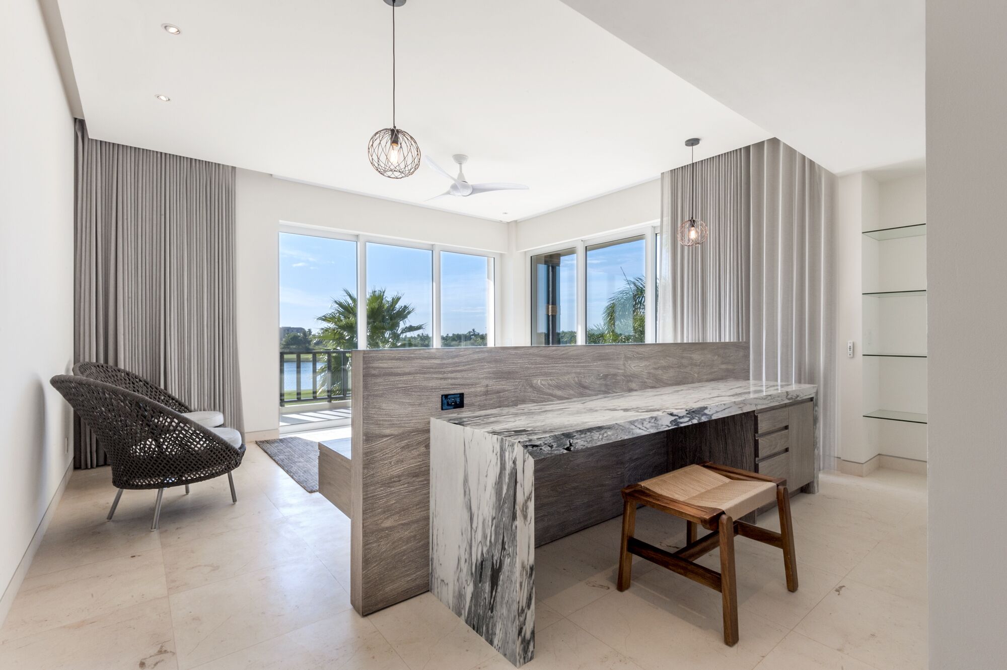 Exceptional 3 Bedrooms+ Private Pool+ 6seat golfcart