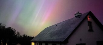 Dun Aonaigh with spectacular mountain views. Enjoy a peaceful country retreat. 