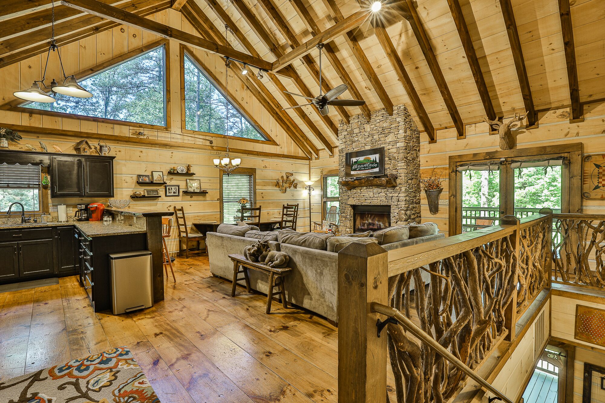 Water, Wines in the Pines - Creek Front, Dog Friendly