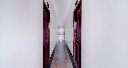 Itsy Hotels Prakasam Residency