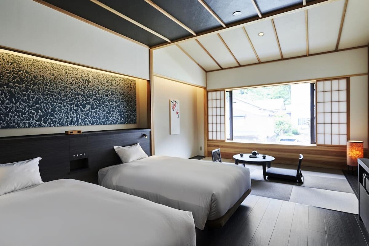 2 bedrooms, in-room safe, desk, soundproofing