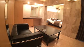 Basic Double Room | Minibar, desk, laptop workspace, blackout drapes