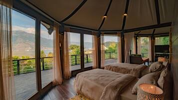 Minibar, in-room safe, desk, blackout curtains