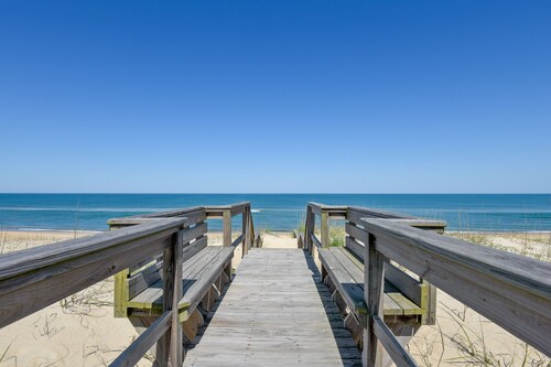 2437 - Sandpiper Station, Beautiful, semi-oceanfront home, private boardwalk, direct beach access.