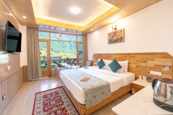 Deluxe Double Room, 1 Double Bed, Non Smoking, Hill View