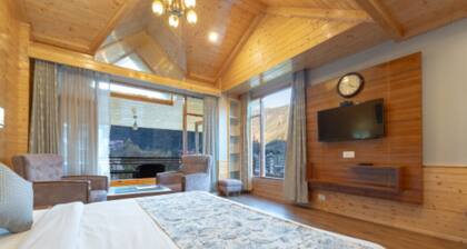 SNOW PEAK RETREAT & COTTAGES - MANALI (Centrally Heated)