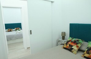 2 bedrooms, iron/ironing board, travel crib, free WiFi