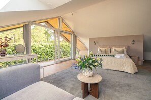 6 bedrooms, desk, iron/ironing board, free WiFi - Stockholm Archipelago Luxury Villa with Private Yacht Access (Saltsjö-boo)