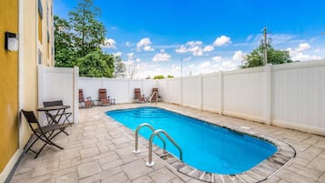 Seasonal outdoor pool