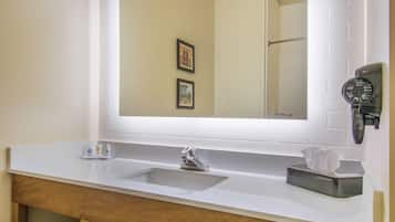 Desk, iron/ironing board, WiFi (free), bed sheets