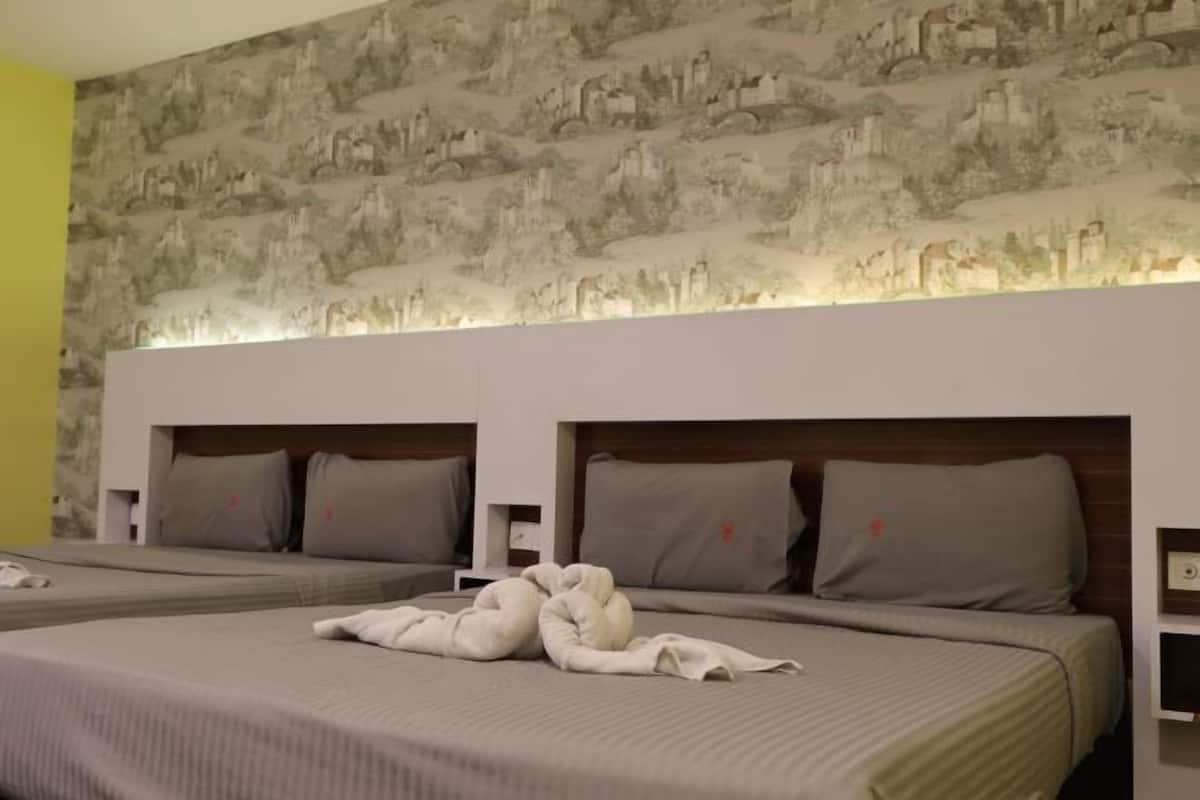 Desk, free WiFi, bed sheets