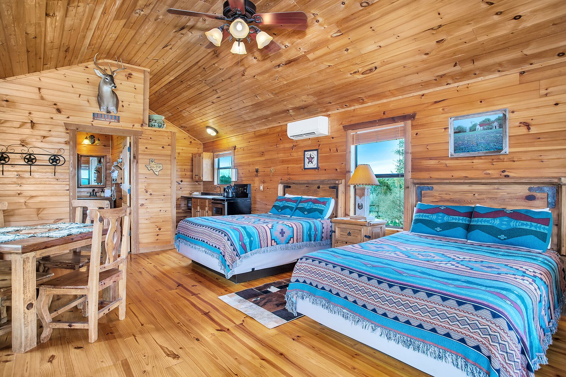 Rockview Cabin 5 | Spectacular Views of Enchanted Rock!