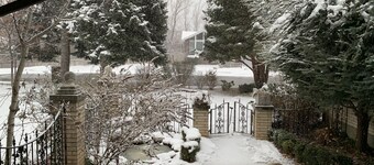 Wasatch Front Home Close to EVERYTHING!