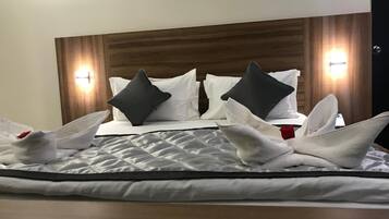 Rollaway beds, free WiFi, bed sheets