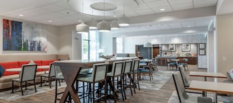 Hampton Inn Camden