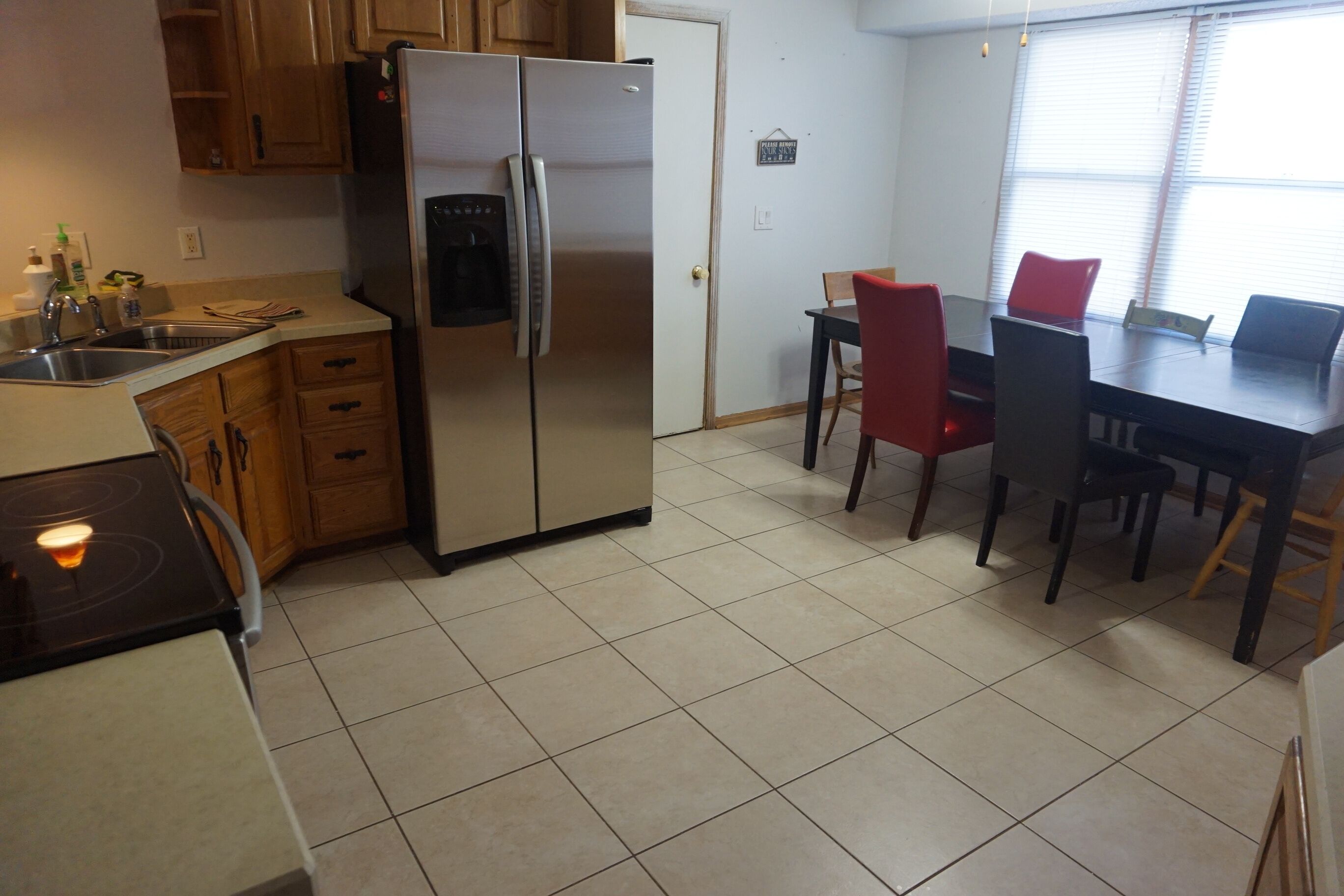 Brick Ranch Home with 3 BR Suites with Pool in Great Area !