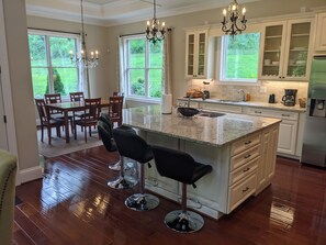 Fridge, microwave, oven, stovetop - Family friendly deluxe home with a stunning view of mountains near Franklin, TN  (Thompson's Station)