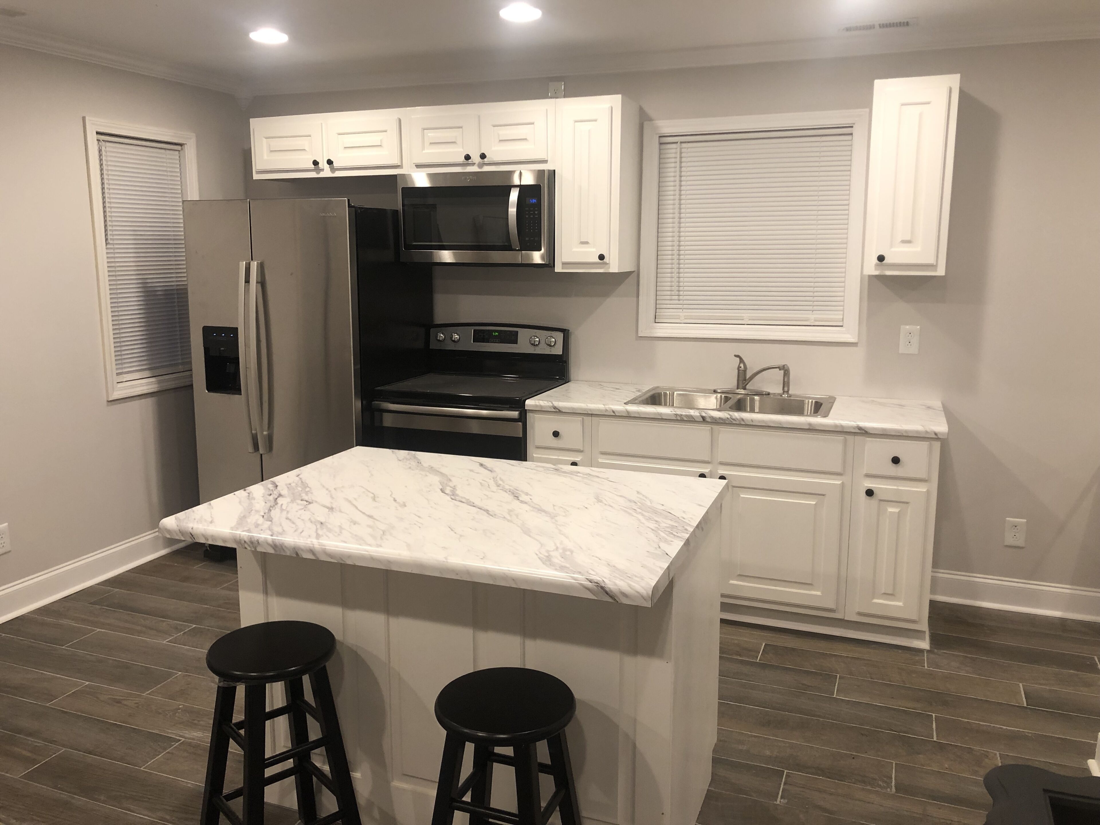 A Cozy Cottage close to everything !!