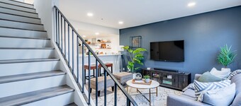 Modern Retreat near Disneyland: 2-Br Condo