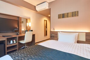 Bureau, espace de travail pour ordinateur portable, Wi-Fi gratuit