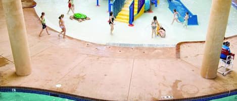 Innenpool, Außenpool