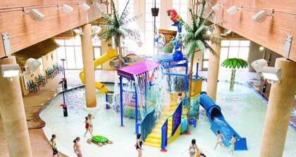 Lakefront Okoboji Condo at Bridges Bay! Coronado Condo #100. Sleeps 10.