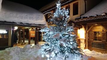 Enceinte de lâhĂ©bergement