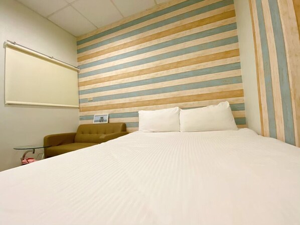 Habitación Elite doble, 1 cama doble, no fumadores | Escritorio, cortinas opacas, wifi gratis y ropa de cama