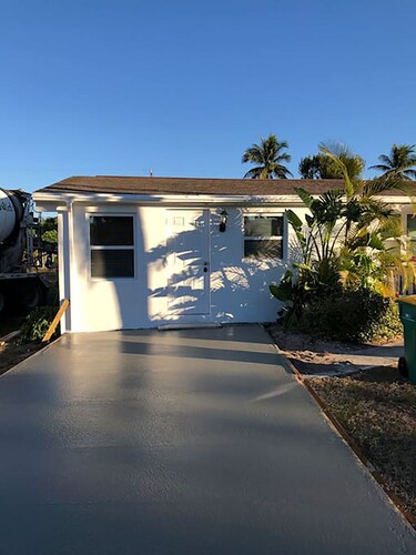 Private Studio Suite near the Beach